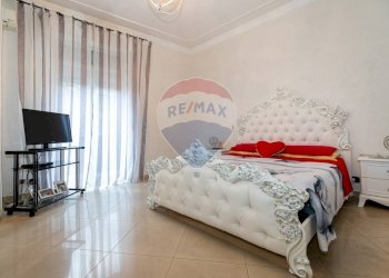 Camera / camera da letto - Quadrilocale Via Castello Ursino
 
46, Catania - foto 13