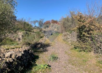 Vista delle montagne - Terreno edificabile Via Francesco Guicciardini
snc, Mascalucia - foto 11