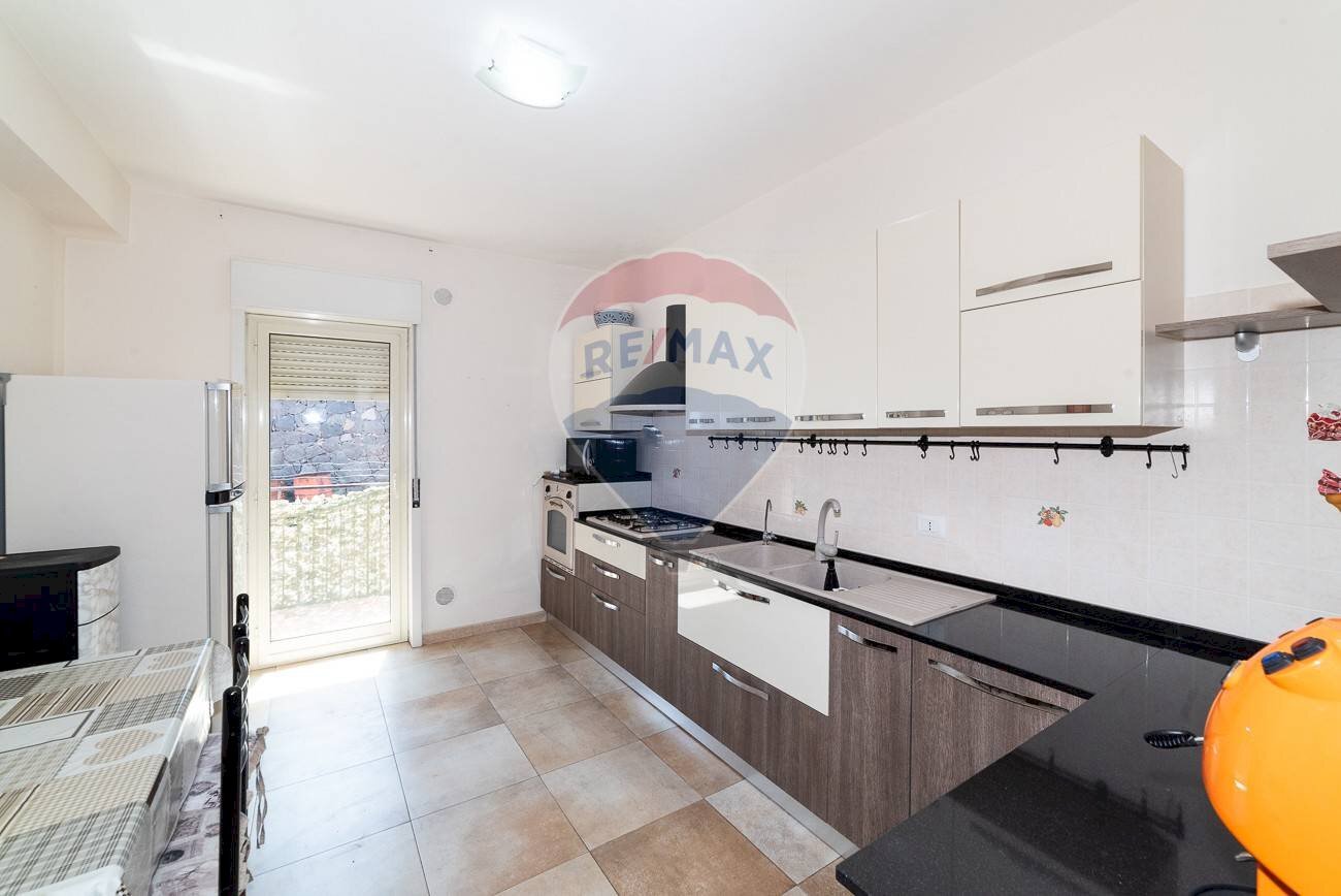 Cucina - Quadrilocale Via Corsaro
 
14, Camporotondo Etneo - foto 1