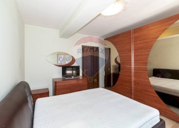 Camera / camera da letto - Quadrilocale Via Corsaro
 
14, Camporotondo Etneo - foto 2