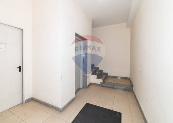 Ricezione / Lobby - Quadrilocale Via Corsaro
 
14, Camporotondo Etneo - foto 8