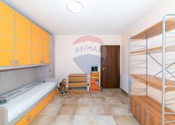 Camera / camera da letto - Quadrilocale Via Corsaro
 
14, Camporotondo Etneo - foto 28