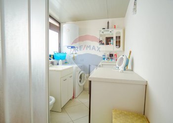 Lavanderia - Appartamento Via Paolo vasta
 
5, Aci Sant'Antonio - foto 12