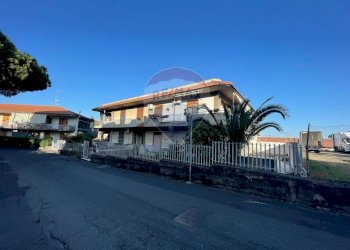 Edificio all\'aperto - Appartamento Via Paolo vasta
 
5, Aci Sant'Antonio - foto 25