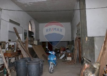 Dispensa di stoccaggio - Magazzino Via De Lorenzo
 
182/186, Catania - foto 1