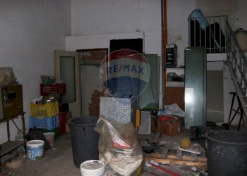 Dispensa di stoccaggio - Magazzino Via De Lorenzo
 
182/186, Catania - foto 21