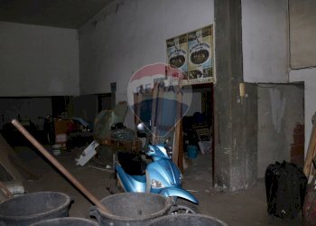 Cucina - Magazzino Via De Lorenzo
 
182/186, Catania - foto 26