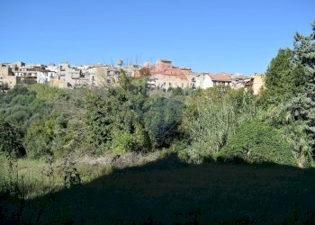 Edificio all\'aperto - Terreno edificabile Via Catanzaro
144, Valguarnera Caropepe - foto 4