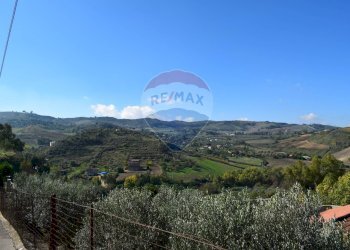 Vista delle montagne - Terreno edificabile Via Catanzaro
144, Valguarnera Caropepe - foto 17