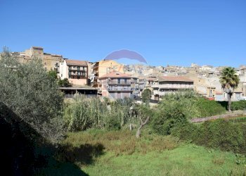 Edificio all\'aperto - Terreno edificabile Via Catanzaro
144, Valguarnera Caropepe - foto 26