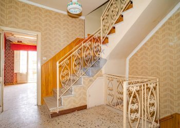 Scale - Casa indipendente via Erasmo Marotta
 
19, Randazzo - foto 5