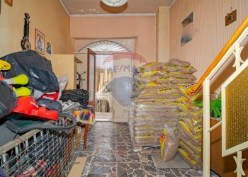 Hall / corridoio - Casa indipendente via Erasmo Marotta
 
19, Randazzo - foto 14