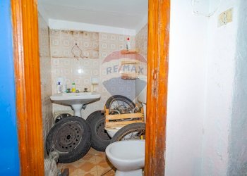Bagno - Casa indipendente via Erasmo Marotta
 
19, Randazzo - foto 20