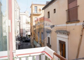 Edificio all\'aperto - Appartamento via de giovanni
 
10 - 26, Adrano - foto 4