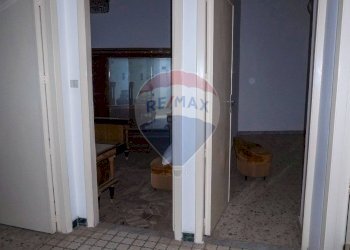 Hall / corridoio - Appartamento via de giovanni
 
10 - 26, Adrano - foto 15