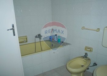 Bagno - Appartamento via de giovanni
 
10 - 26, Adrano - foto 17