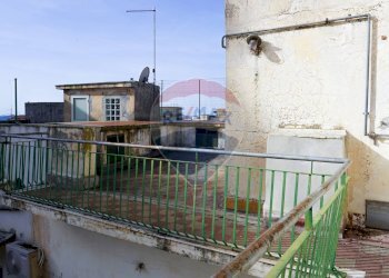 Balcone - Appartamento via de giovanni
 
10 - 26, Adrano - foto 30