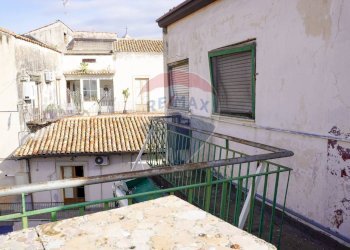 Casa all\'aperto - Appartamento via de giovanni
 
10 - 26, Adrano - foto 33