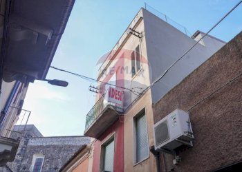 Edificio all\'aperto - Appartamento via de giovanni
 
10 - 26, Adrano - foto 46