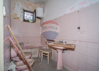 servizio - Casa indipendente MESSINA
 
721/723, Catania - foto 11