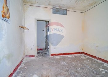Stanza vuota - Casa indipendente MESSINA
 
721/723, Catania - foto 17