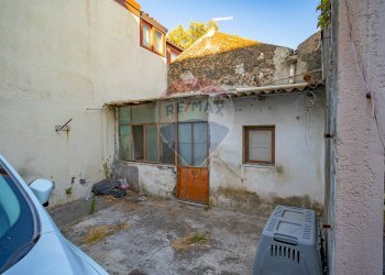 Casa all\'aperto - Casa indipendente MESSINA
 
721/723, Catania - foto 29