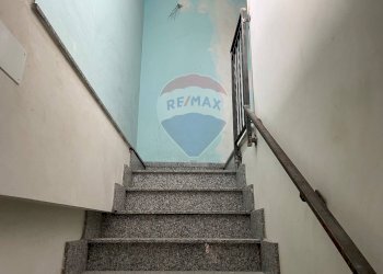 Scale - Casa indipendente via del voltaire
 
sn, Adrano - foto 4