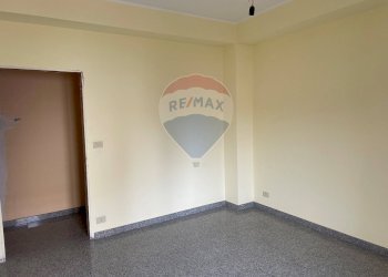 Stanza vuota - Casa indipendente via del voltaire
 
sn, Adrano - foto 12