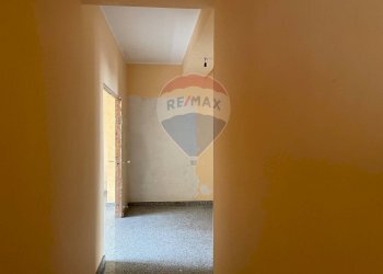 Hall / corridoio - Casa indipendente via del voltaire
 
sn, Adrano - foto 25