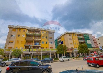 Edificio all\'aperto - Appartamento via Madonna della Via
 
161, Caltagirone - foto 2