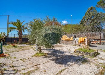 Giardino - Villa via monpilieri
 
104, Mascalucia - foto 8