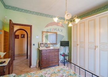 Camera / camera da letto - Villa via monpilieri
 
104, Mascalucia - foto 23