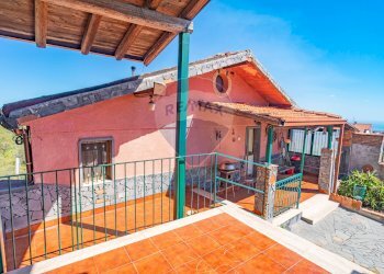 Casa all\'aperto - Villa via monpilieri
 
104, Mascalucia - foto 33