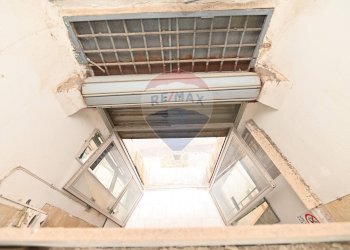 Dettagli - Locale Commerciale VIA SAN BONAVENTURA
 
18, Caltagirone - foto 16