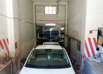 Parcheggio - Box Via Giovanni Lavaggi
 
11, Catania - foto 7
