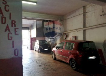 Parcheggio - Box Via Giovanni Lavaggi
 
11, Catania - foto 18