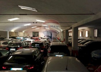 Parcheggio - Box Via Giovanni Lavaggi
 
11, Catania - foto 22