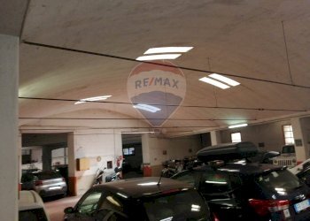 Parcheggio - Box Via Giovanni Lavaggi
 
11, Catania - foto 25