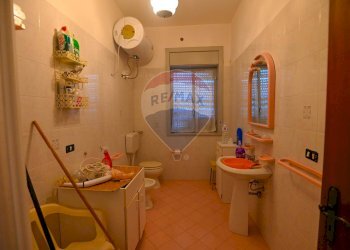 Bagno - Villa C/DA REGALSEMI
 
SN, Caltagirone - foto 20