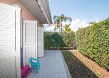 Terrazza - Villa a Schiera via pietralonga
 
18, Mascali - foto 24