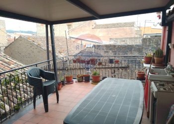 Balcone - Casa indipendente via Vittorio Emanuele
 
160, Santa Maria di Licodia - foto 5