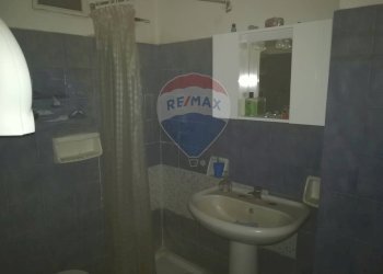 Bagno - Casa indipendente VIA G, MAMELI
 
13, Paterno - foto 7