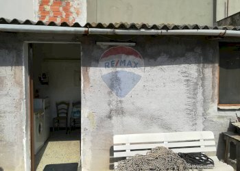 Edificio all\'aperto - Casa indipendente VIA G, MAMELI
 
13, Paterno - foto 10