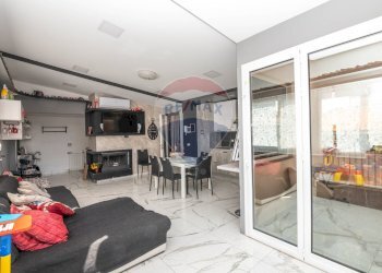 Sala da pranzo - Casa indipendente Via Massimo D'Azeglio
 
122, Grammichele - foto 26