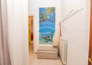 Hall / corridoio - Casa indipendente Via Massimo D'Azeglio
 
122, Grammichele - foto 39