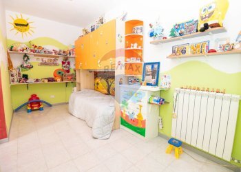 Camera / camera da letto - Casa indipendente Via Massimo D'Azeglio
 
122, Grammichele - foto 40