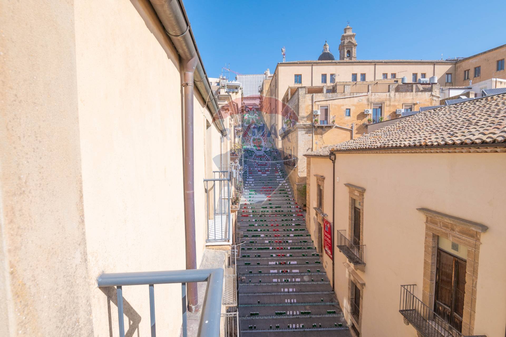 Edificio all\'aperto - Apartment Scala SS. Maria del Monte
 
7, Caltagirone - photo 1