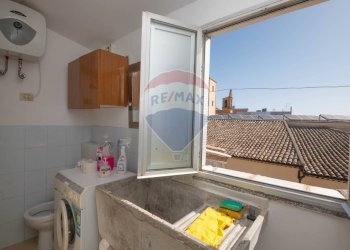 Lavanderia - Appartamento Scala SS. Maria del Monte
 
7, Caltagirone - foto 24