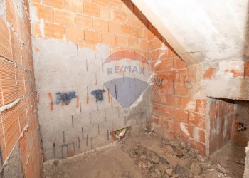 Stanza vuota - Villa VIA LIBERTA'
 
145, Zafferana Etnea - foto 37