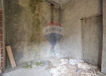 Stanza vuota - Villa VIA LIBERTA'
 
145, Zafferana Etnea - foto 46